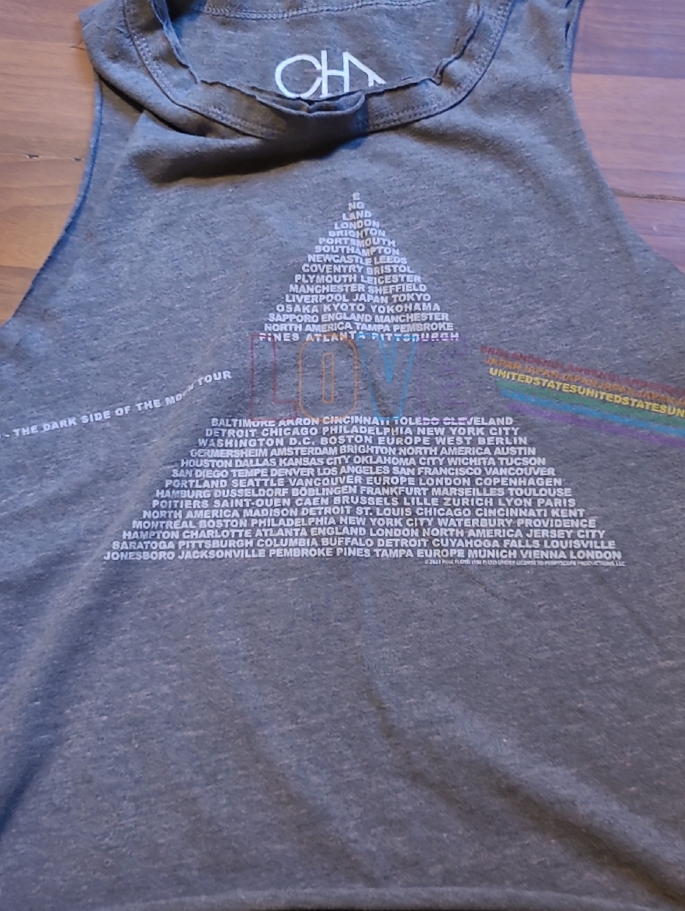 Chaser Pink Floyd Dark Side  Gray Graphic Sleeveless Tank